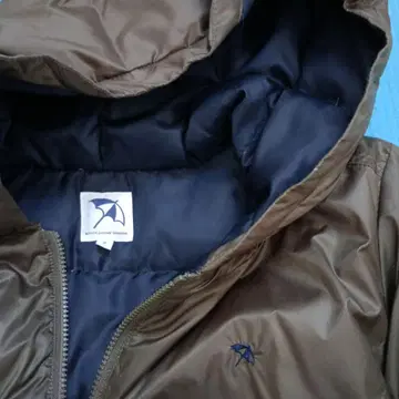 다운 자켓 후드 부착