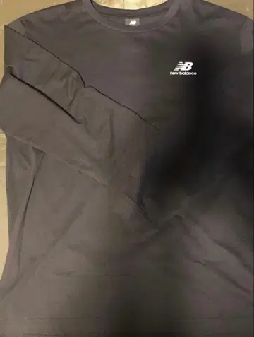 뉴발란스 긴팔 셔츠 블랙 사이즈 XL 둥근넥
