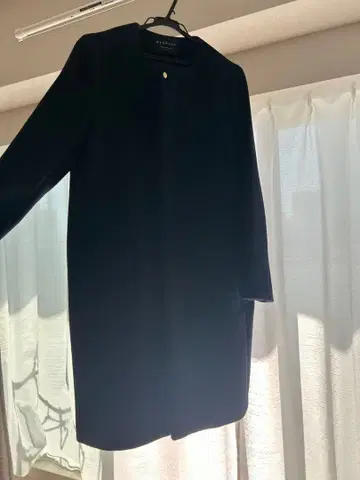 [ 새상품급 ] TOMORROWLAND MACPHEE 노카라 코트 네이비