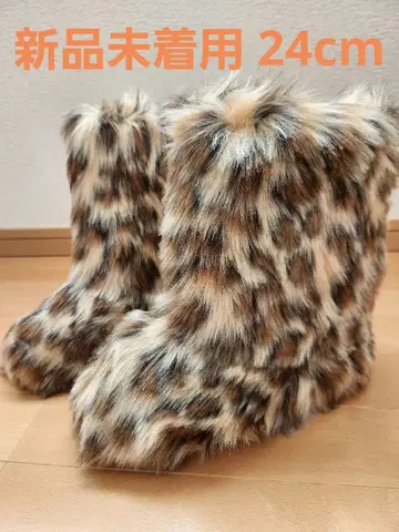 미착용 새상품 여성용 레오파드 무늬 부츠 복슬복슬