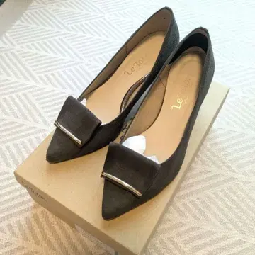 Le Talon 루탈론 POINTED PLATE PUMPS 22.5