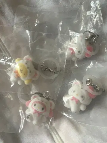 산리오 메지루시 액세서리 복슬복슬 스노우 4개 세트