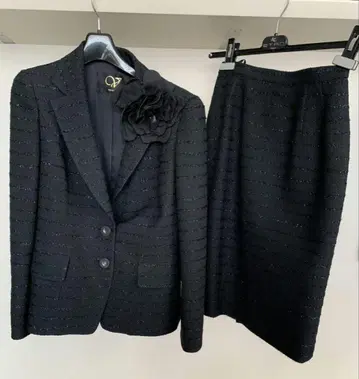 VELLA 셋업 자켓 스커트 블랙 라메 파티 긴자 매기