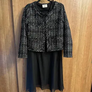 트위드 자켓과 원피스