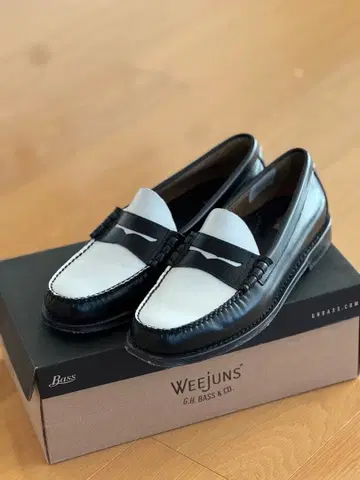 G.H. Bass & Co. Weejuns 로퍼