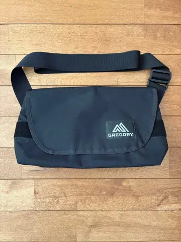 그레고리 클래식 메신저 L