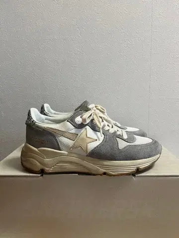 GOLDEN GOOSE 골든구스 스니커즈 RUNNING