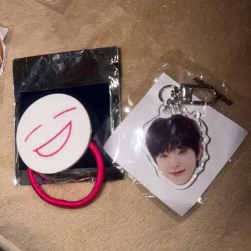 treasure 캡슐 토이 키링 희로애락 지훈 머리끈