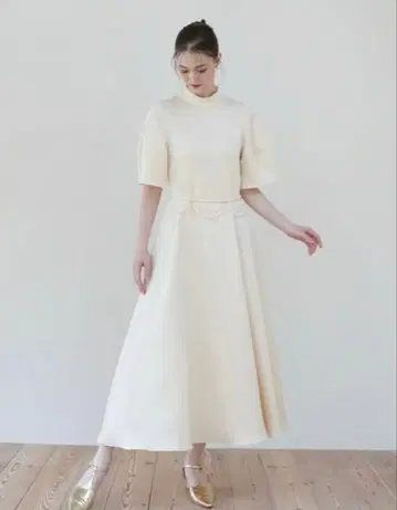 Acka pearl belted puff dress