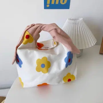 꽃무늬 토트백 화이트