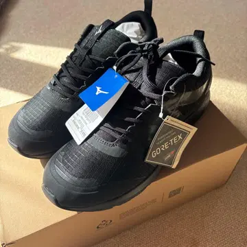 미사용 새상품 MIZUNO ME-05 GTX II black