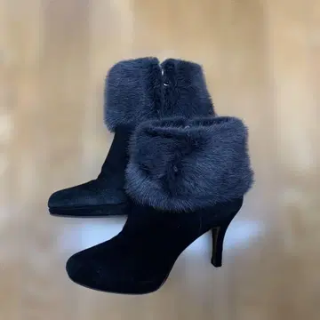 카네마츠 블랙 퍼 부티 사이즈 24 1/2