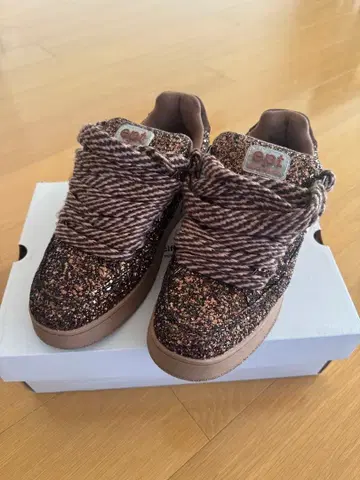 masu ept 브라운 스니커즈