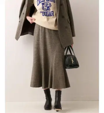 트위드 플레어 스커트