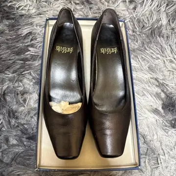 비미호 다크 브라운 하이힐