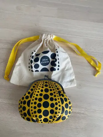 쿠사마 야요이 가마구치 코인 케이스 미사용 새상품