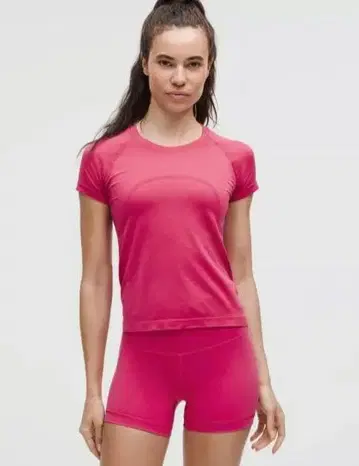 lululemon 룰루레몬 Swiftly Tech 반팔 T셔츠 사이즈 4