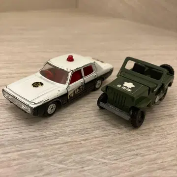 토미카 일본제 순찰차와 지프 세트