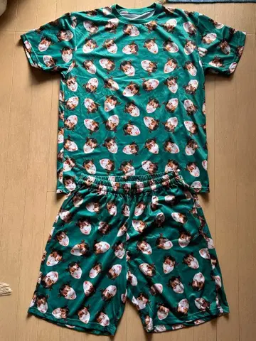 마유무라 치아키 부츠부츠 치아키 3 T셔츠 & 숏팬츠 세트