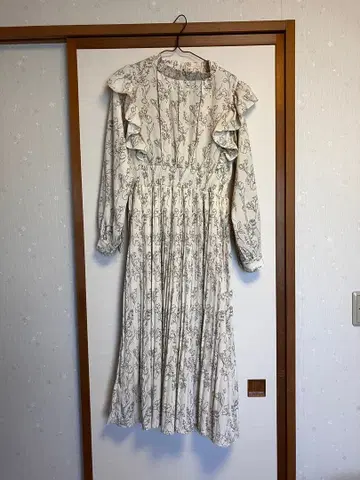 GORGE 꽃무늬 원피스