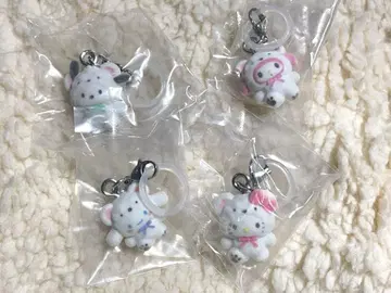 포근포근 스노우 산리오 메지루시 액세서리 4종 세트