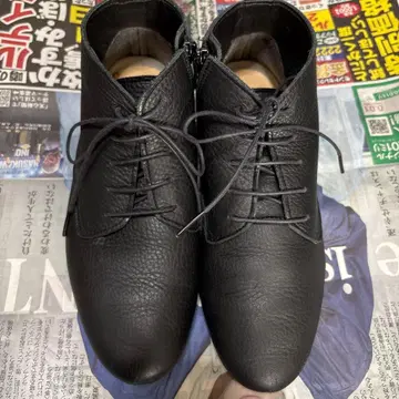 블랙 가죽 레이스업 지퍼 부츠