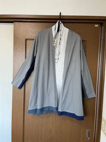 요건 레일 그레이 가디건 겉옷