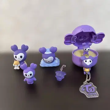 TWICE 사나 피규어 세트