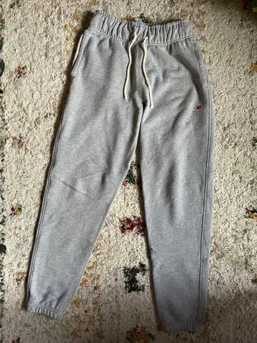 뉴발란스 그레이 MADE in USA 맨투맨 팬츠