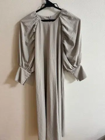 퍼프 슬리브 롱 원피스