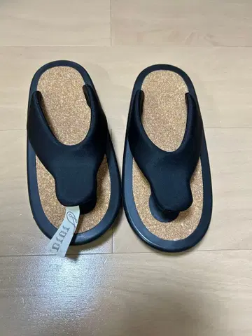 새상품 JOJO 샌들 [ 사이즈: ss(22.5cm) ]