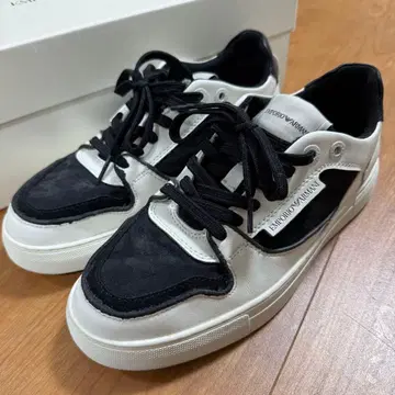 엠포리오 아르마니 스니커즈 약 25cm
