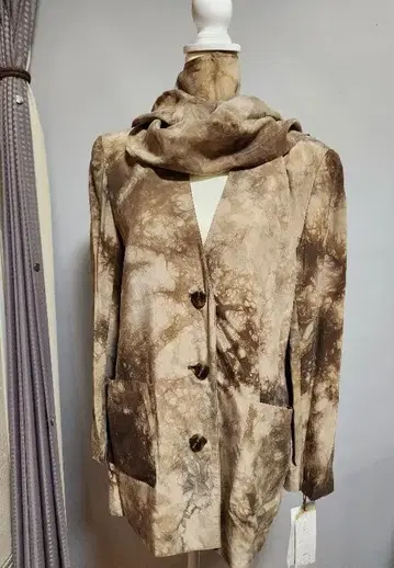 새상품 노카라 자켓 스카프 포함