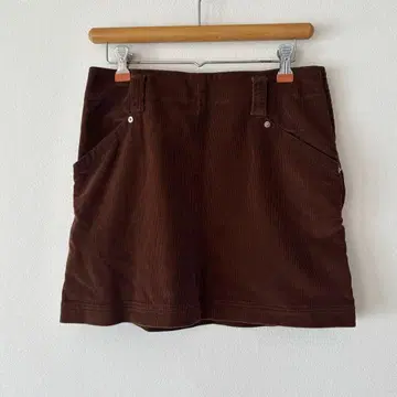 A.P.C. 아페쎄 빈티지 코듀로이 미니 스커트 브라운