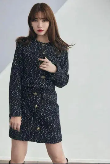 Her lip to Mix Loop Tweed Dress