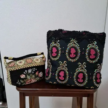 싱크비-비즈 장식 토트백과 파우치 세트 새상품