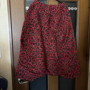 빨검 레오파드 무늬 사루엘 팬츠