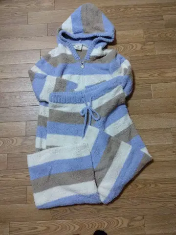 젤라또피케 룸웨어 상하의 세트