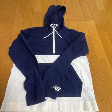 New Balance 후드 부착 나일론 자켓