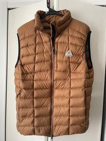 PYRENEX 브라운 퀼팅 다운 베스트