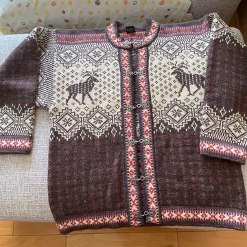 VRIKKE 노르딕 무늬 가디건