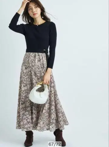 [ 새상품급 ] 저스길리티*배색 레이스 도킹 니트 원피스