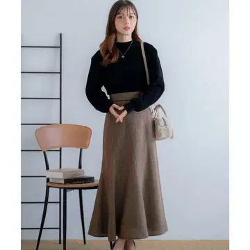 [ 새상품급 ] Noela* 멜란지조 토네이도 스커트