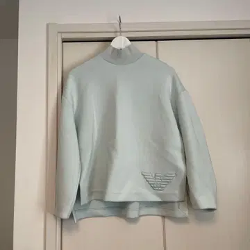 EMPORIO ARMANI 맨투맨 블루