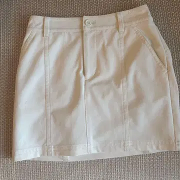 준앤로페 골프 스커트