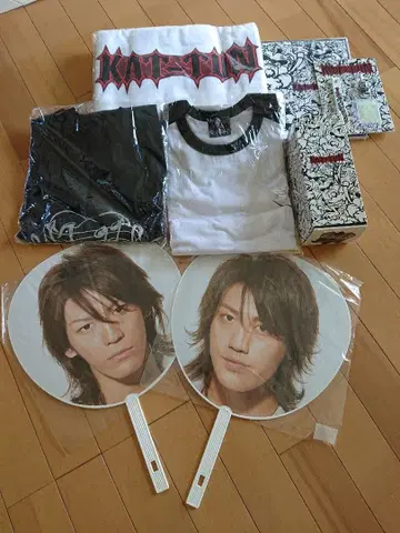 KAT-TUN 굿즈 세트