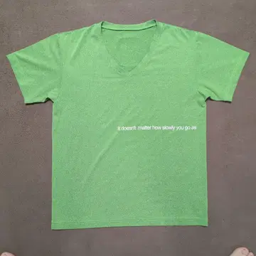 FEELCYCLE 그린 컬러 V넥 T셔츠