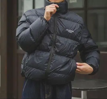 BLUETOWN 볼륨 숏 다운 B3400 L 사이즈