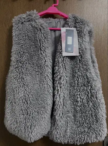 판매 11/23까지 ABITOKYO 시프 퍼 베스트