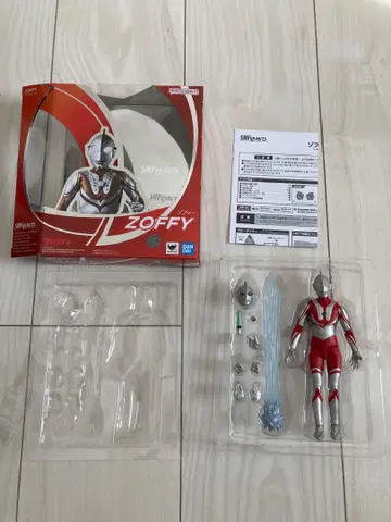 TAMASHII NATIONS S.H.피규아트 울트라맨 조피